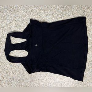 Lululemon scoop neck tank size 10